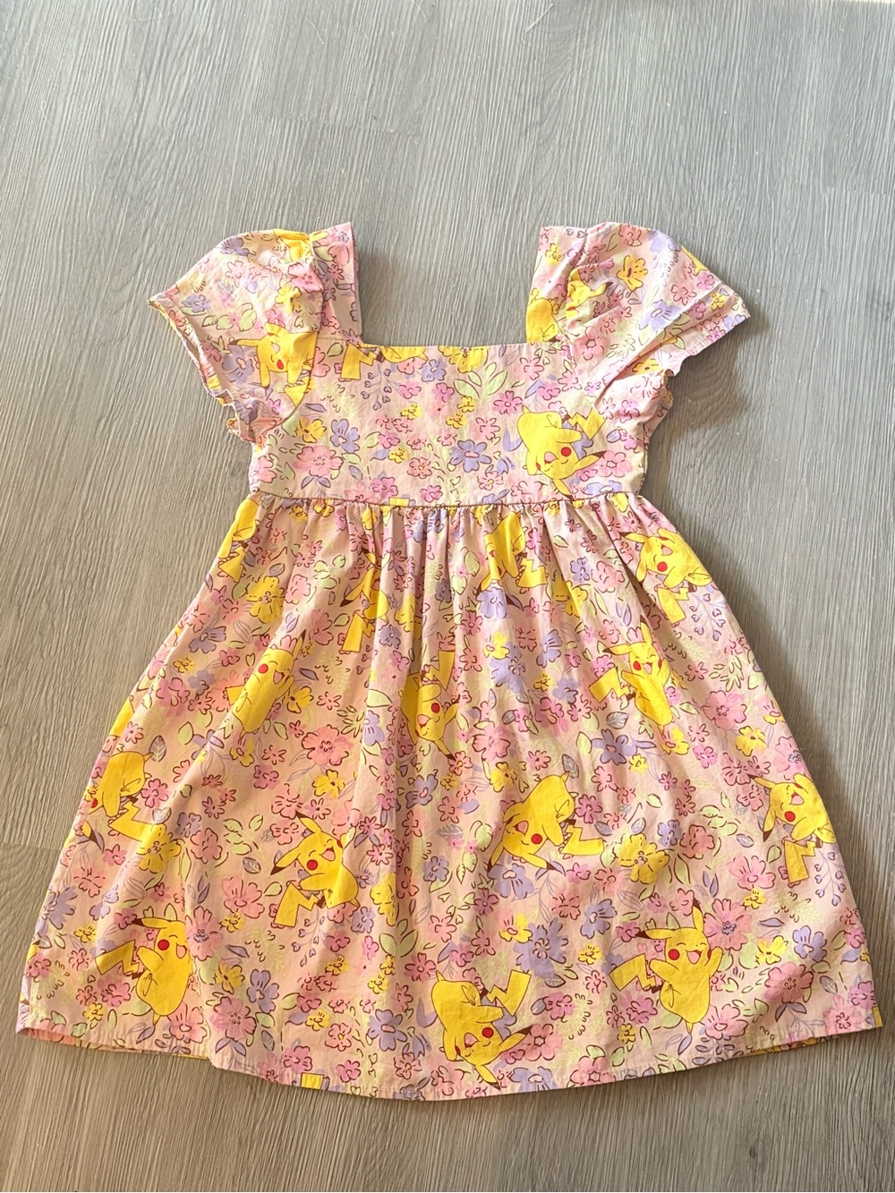 Girls Pokemon Pikachu Smocked Dress Pink Yellow Floral 100% Cotton Size M (8)